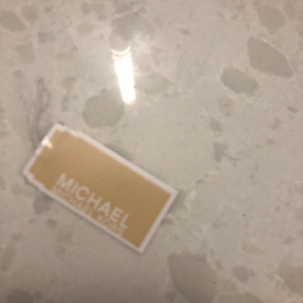 Overnight sale ‼️Michael Kors watch - Picture 6 of 7